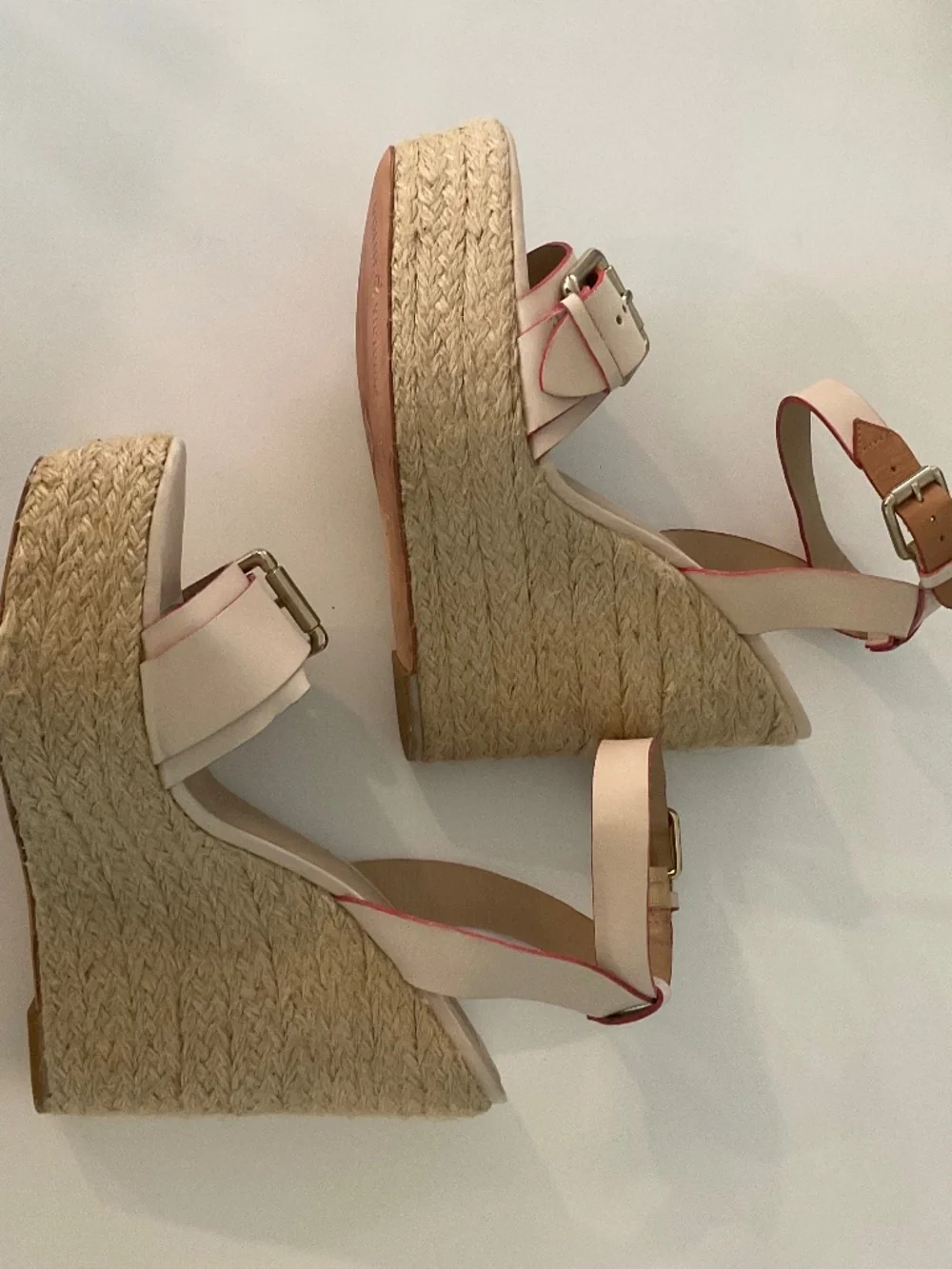 POUR LA VICTOIRE Jaclyn Espadrille Wedge Leather Sandals in Tan Size 10